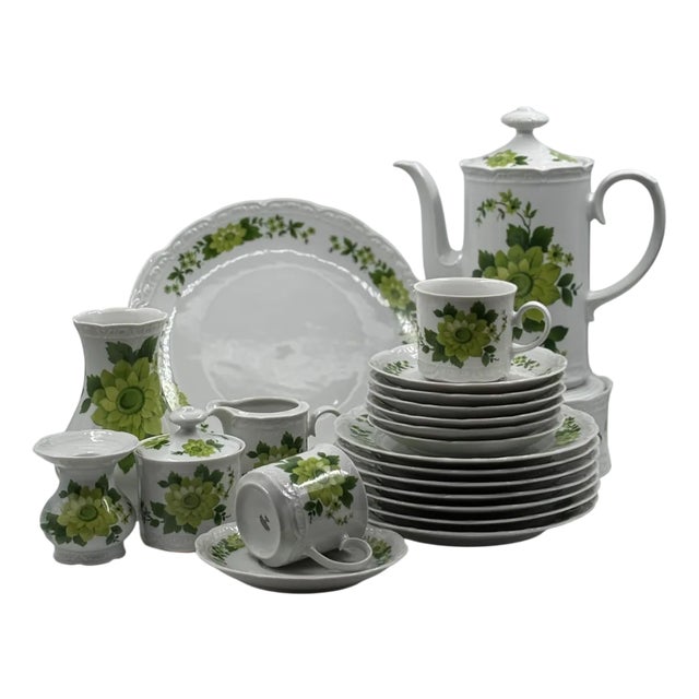 Vintage Green Floral Place Settings with Teapot and Teapot Warmer from Mitterteich Porcelain, 1980s, Set of 15 For Sale