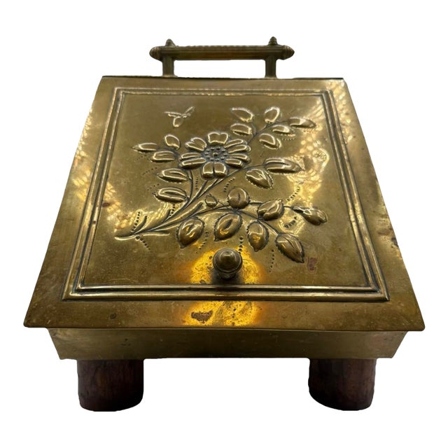 Antique Brass Coal Scuttle Fireplace Hod With Embossed Floral & Bee, C. 1890–1920 For Sale