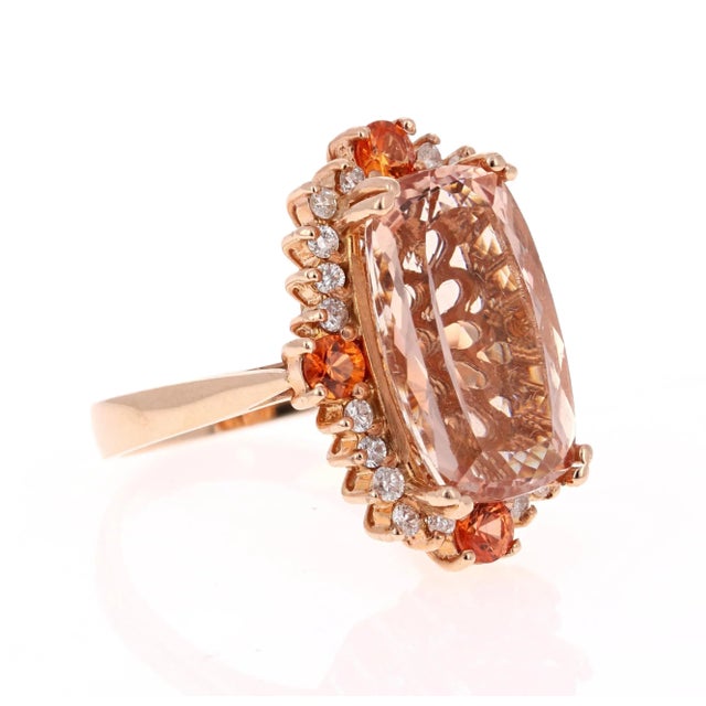Contemporary 10.36 Carat Morganite Sapphire Diamond Rose Gold Cocktail Ring, Size 7 For Sale - Image 3 of 5