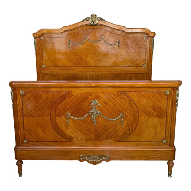 French Neoclassical Burl Maple Bed, 1900 For Sale