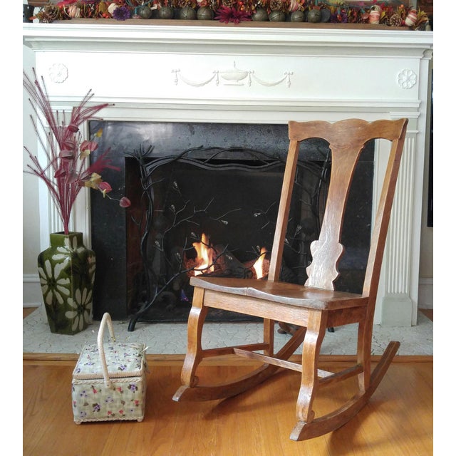 Late 19th Century Antique Queen Anne Fiddle Back Rocking Chair Chairish