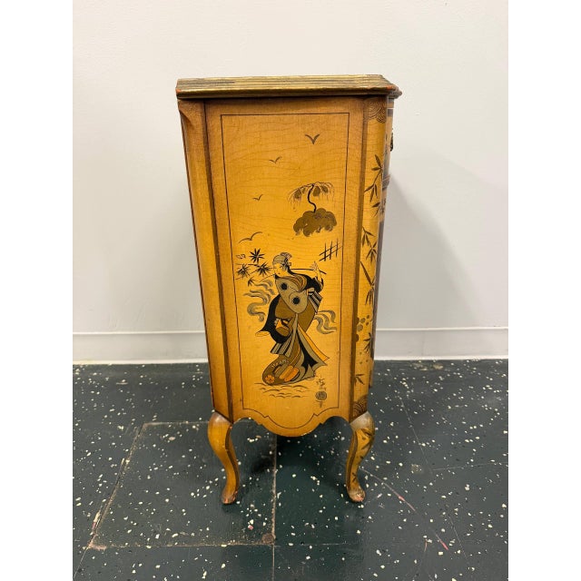 Late 20th Century Vintage Chinoiserie Hand-Painted Asian Accent Cabinet For Sale - Image 5 of 7