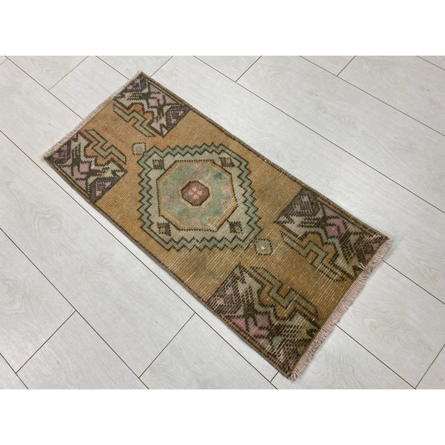Mid 20th Century Floral Geometric Rug For Sale - Image 4 of 5