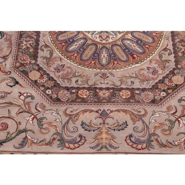 Art Nouveau 1990's Pak-Persian Gray/Brown Wool Rug - 9'3'' X 12'6'' For Sale - Image 4 of 9
