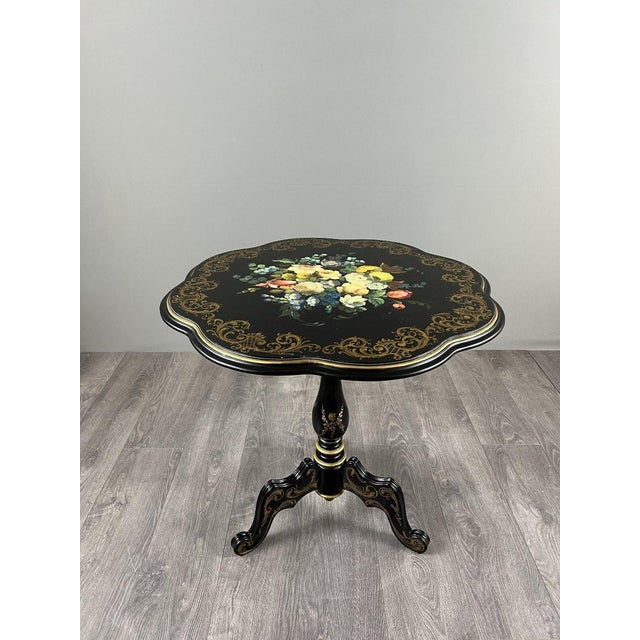 19th Century Napoleon III Lacquered Pedestal Table with Floral Decoration For Sale - Image 11 of 12