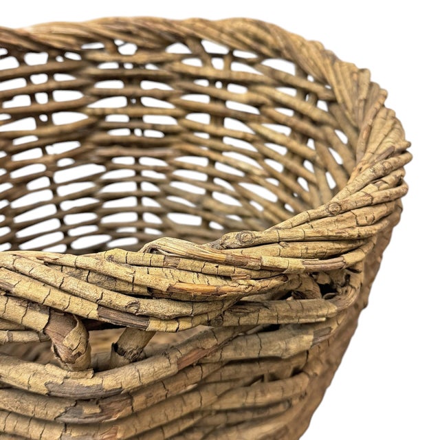20th Century American Hand-Woven Birch Basket For Sale - Image 10 of 12