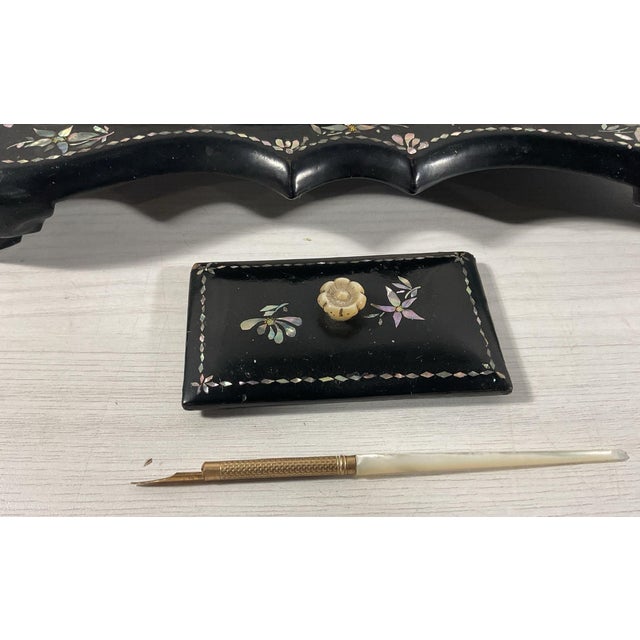 Victorian Antique Victorian Papier Mache Double Inkwell Desk Set Abalone Shell Dip Pen For Sale - Image 3 of 5