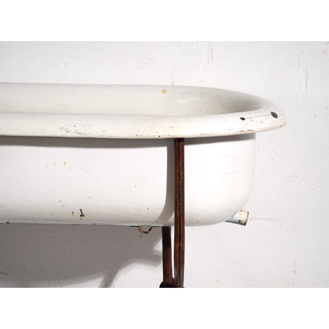 Metal Bathtub in Enamelled Iron Central Europe, 1950 For Sale - Image 7 of 13