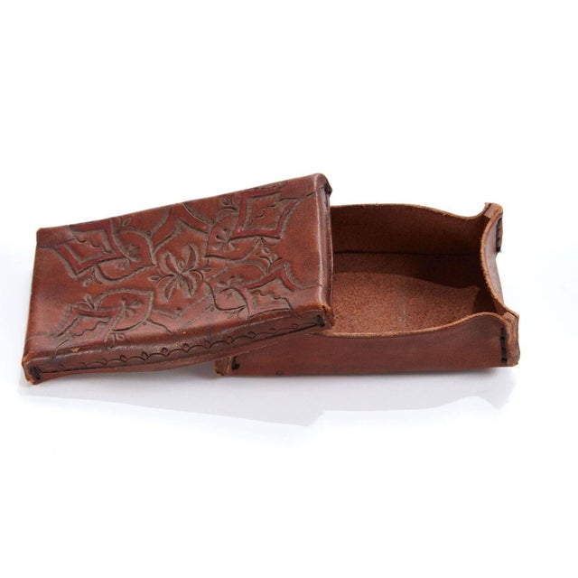Early 20th Century Small Tooled Leather Box from Mexico For Sale - Image 4 of 6