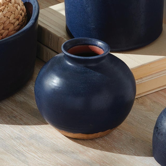 Kenneth Ludwig Chicago Gavin Bud Vases, Set Of 3 For Sale - Image 4 of 4