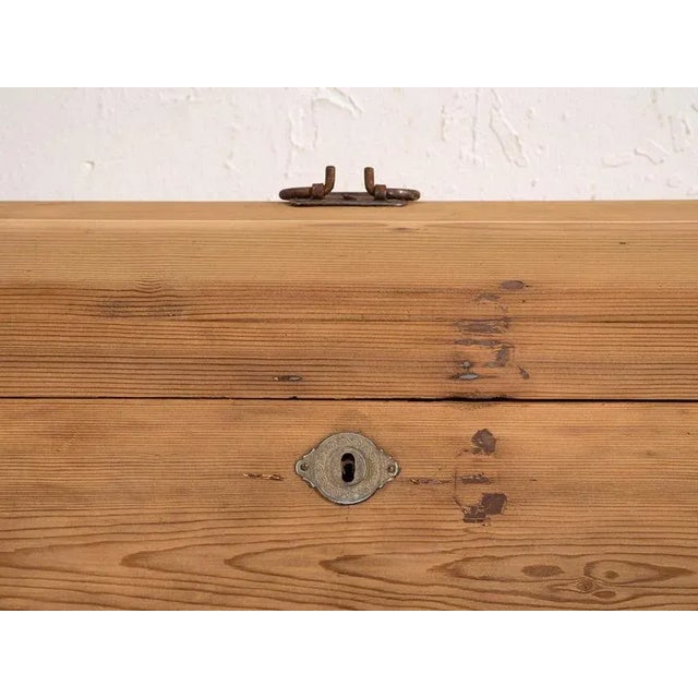 Small Antique Travel Chest, 1900s For Sale - Image 6 of 8