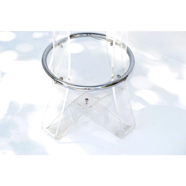 Karmel Plastics Round Bar Stool Lucite & Chrome Sculptural Lucite Cross Base 80 For Sale - Image 9 of 13