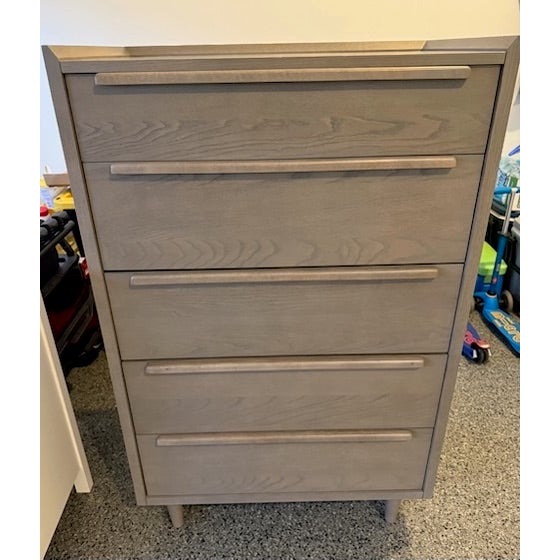Crate and Barrel Tate 32” Stone Grey 5-Drawer Tall Dresser For Sale In New York - Image 6 of 14