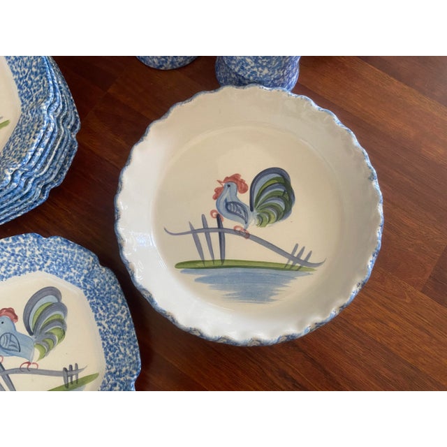 1970s Vintage Rustic Farmhouse Country Blue Stipple Rooster Los Angeles Potteries Dish Set- 24 Pieces For Sale - Image 5 of 9