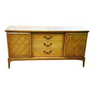 1960 Mid Century Credenza United Furniture For Sale