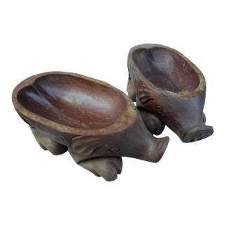 1970s Pair of Wooden Hand Carved Pig Catchalls For Sale