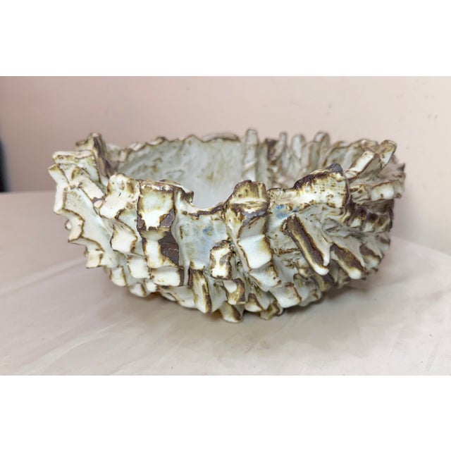 1980s Large Contemporary Koike Shoko Japanese Studio Art Brutalist Pottery Bowl Vase For Sale - Image 9 of 18