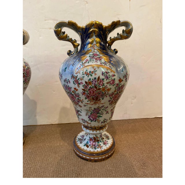 Late 19th Century Naples Capodimonte Porcelain Armorial Urns - A Pair For Sale - Image 11 of 13