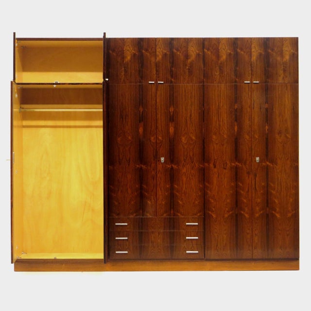 Mid-Century Modern Large Vintage Wardrobe with Drawers in Rosewood, 1960s For Sale - Image 3 of 12