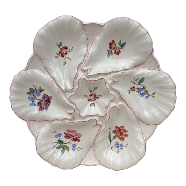 Majolica Flowers Oyster Plate Longchamp, Circa 1900 For Sale