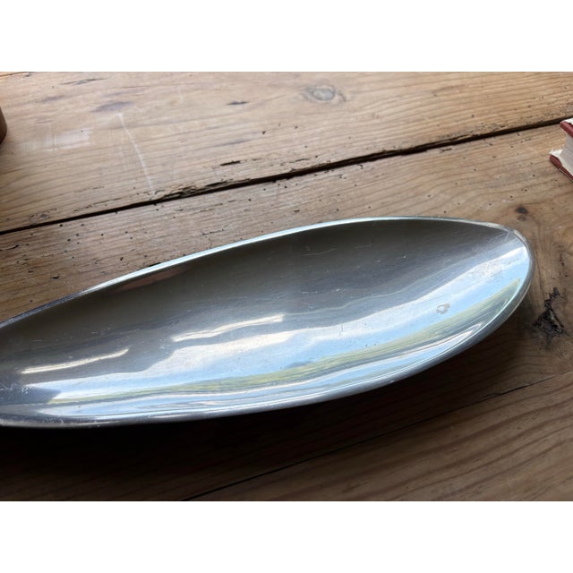 Vintage Nambe #553 Fish Shaped Aluminum Serving Tray For Sale In Seattle - Image 6 of 12