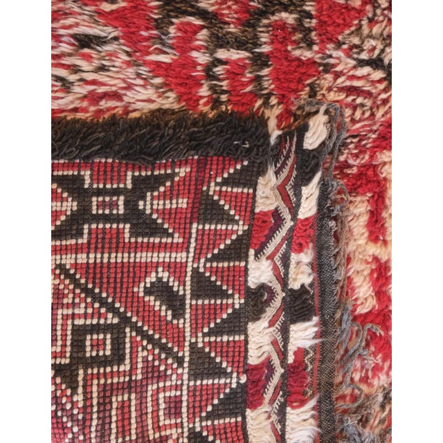 1980s Moroccan Wool Rug - 13.8 X 6.7 Ft For Sale - Image 9 of 11