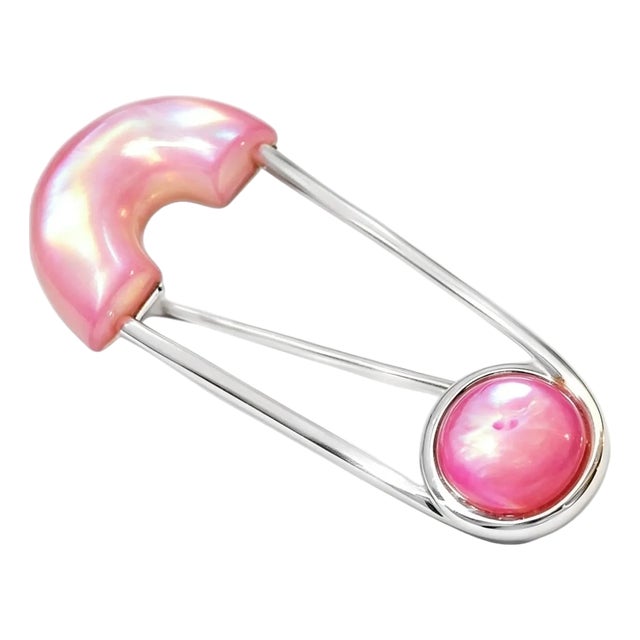 Late 20th Century 14K White Gold Mabe MOP Pearl Safety Pin Brooch For Sale