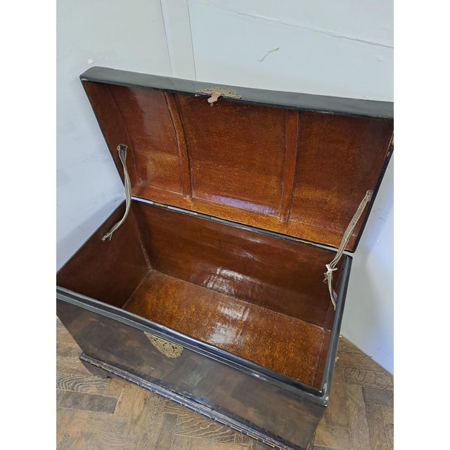 Black Japanese Black Lacquered Chest on Stand, 1900 For Sale - Image 8 of 13