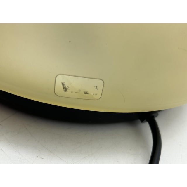 Light Yellow Vintage Table Lamp from Veart, 1980s For Sale - Image 8 of 10