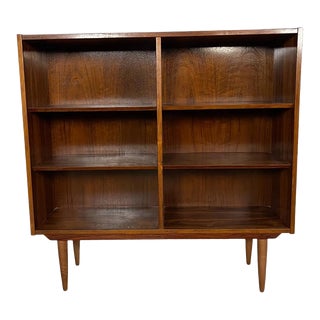 Mid Century Hundevad Bookcase in Rosewood 1960s For Sale