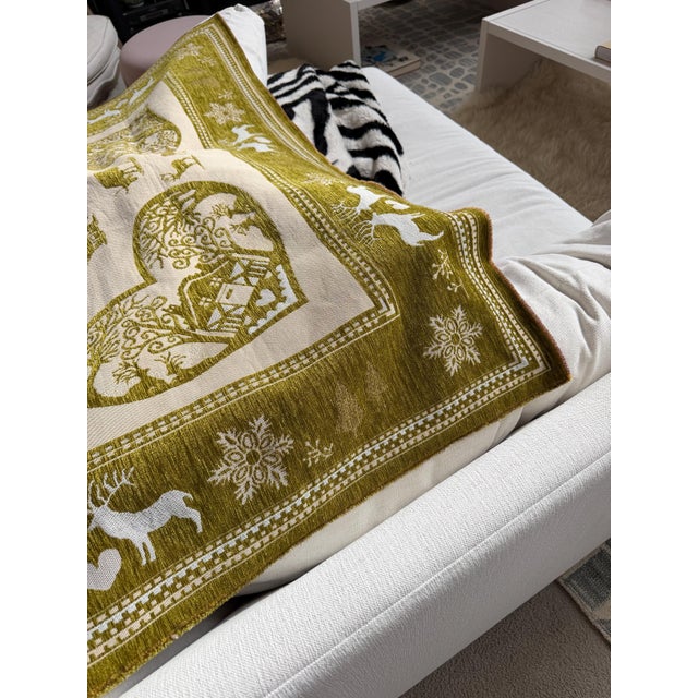 Vintage French Reversible Alpine Jacquard Tapestry Blanket - Chalet & Deer For Sale - Image 11 of 13