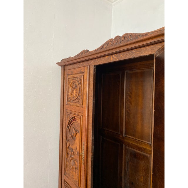 Brown Breton Wardrobe in Oak, Late 19th Century For Sale - Image 8 of 18