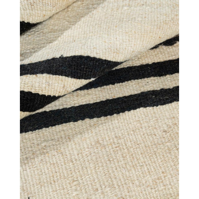 1950s Vintage Turkish Kilim Runner Rug 4ft 4in X 13ft 11in For Sale - Image 5 of 8