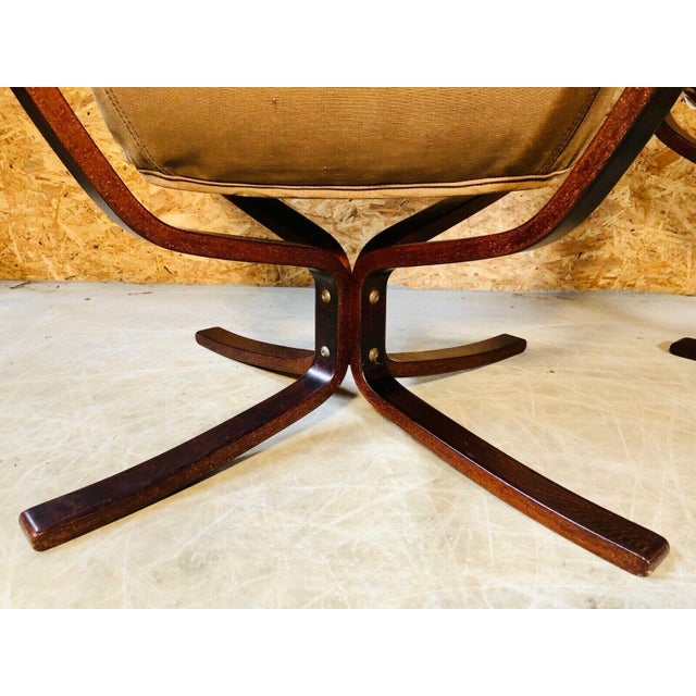 Vintage Leather Lowback and Highback Falcon Chairs by Sigurd Resell, Set of 2 For Sale - Image 10 of 12