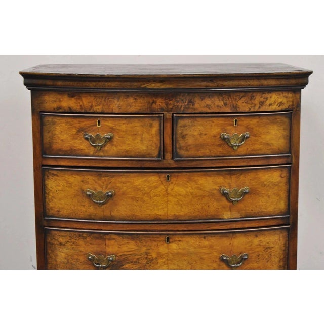 Traditional 19th C English George II Burl Walnut Chest on Chest Dresser Chest of 8 Drawers For Sale - Image 3 of 13