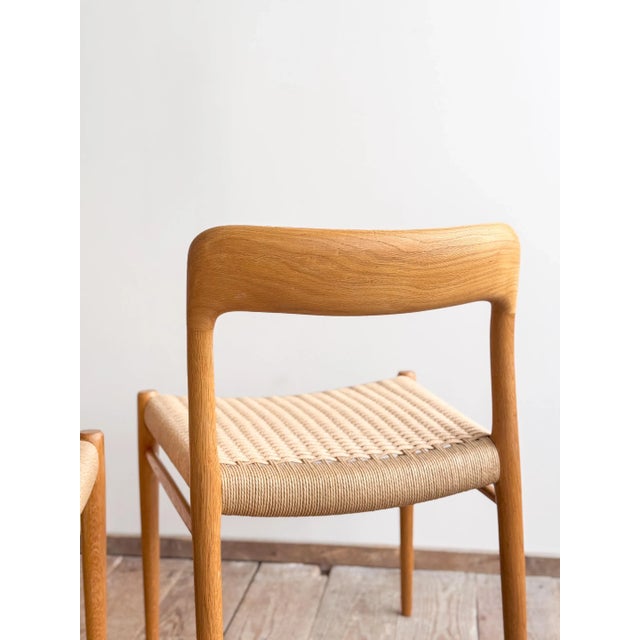 Set of Mid-Century Modern Danish Model 75 Chairs in Oak by Niels O. Møller for J.L. Mollers Møbelfabrik, 1950s For Sale - Image 10 of 18