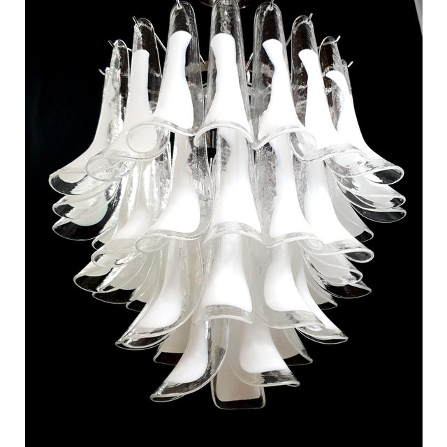 Silver Vintage Clear and Milky White Murano Glass and Crystal Petals Chandelier, Italy, 1981 For Sale - Image 8 of 14