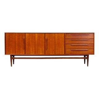 Mid-Century Teak RT200 Sideboard from Heinrich Riestenpatt, 1960s For Sale