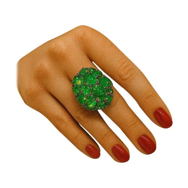 Bochic “Capri” Vintage Natural Emerald Retro Cluster Ring Set In 18K Gold & Silv For Sale - Image 4 of 11