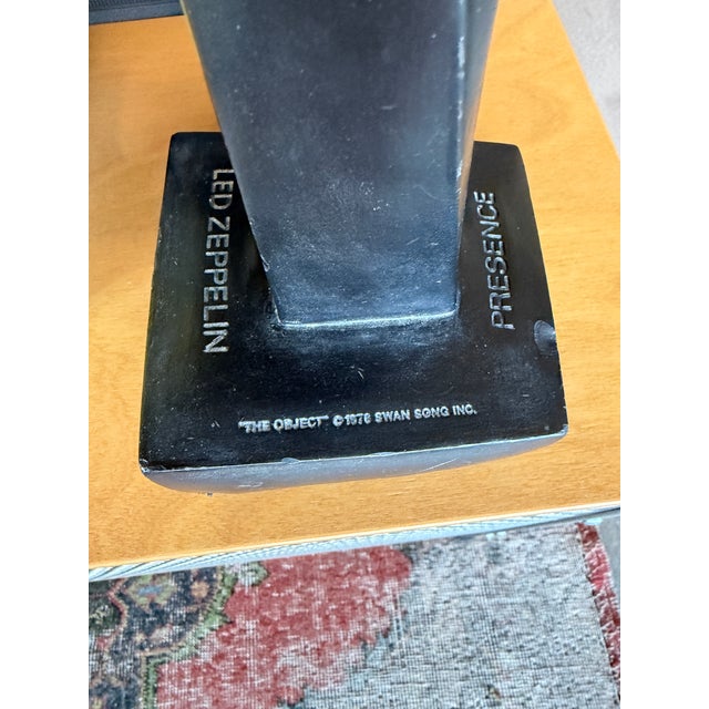 1980s Led Zeppelin “The Object” Reproduction Presence Promo Statue Number 641/1000 Swan Song For Sale In Las Vegas - Image 6 of 18