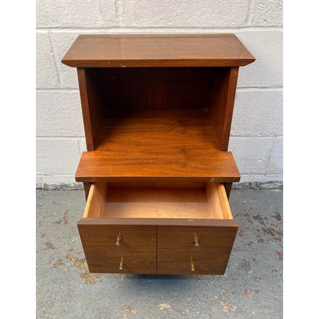 Mid 20th Century Mid-Century Modern Two-Tiered Nightstand For Sale - Image 5 of 12