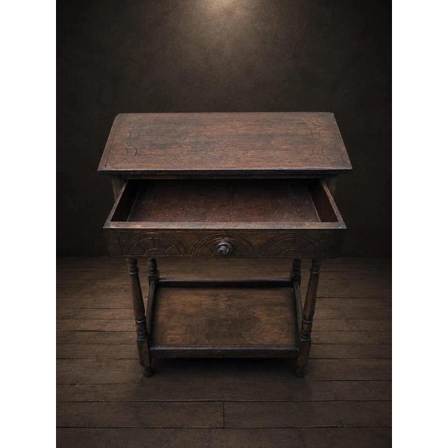 Antique Oak Hall Side Table with Trapezoid Top and Turned Legs, 1900 For Sale - Image 6 of 8