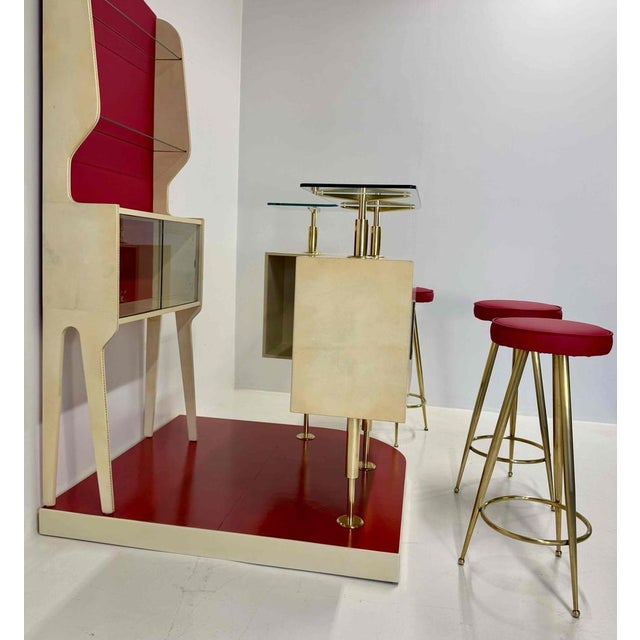 1950s Vintage Art Deco Italian Bar and Stools in Parchment attributed to Gio Ponti, 1950s, Set of 4 For Sale - Image 5 of 17