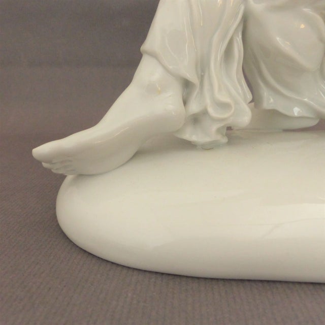 1920s Seated Figure Sculpture by Mauritius Pfeiffer for Schwarzburger Werkstätten, 1920s For Sale - Image 5 of 18