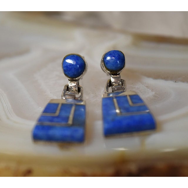 Late 20th Century Vintage Escorcia Sterling Silver Lapis Inlaid Dangle Post Earrings, A Pair For Sale - Image 5 of 17