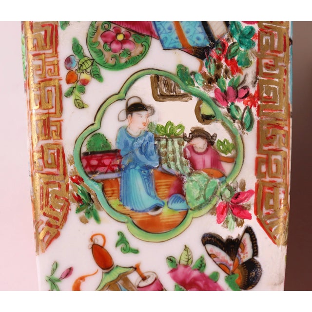 Ceramic Mid 19th Century Chinese Famille Rose Vases - a Pair For Sale - Image 7 of 13