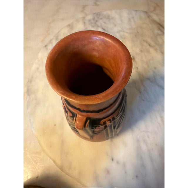 Art Deco Roseville Laurel Art Pottery Persimmon Color Vase #667- 6 Ca. 1934 For Sale - Image 3 of 7
