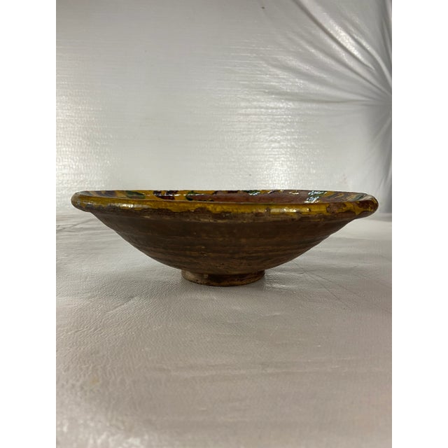 Chinese Spinach and Egg Style Pottery Bowl For Sale - Image 3 of 6