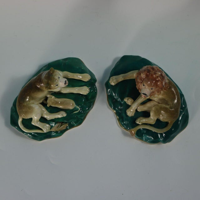 Rare Pair Staffordshire Lion and Lioness Figures For Sale - Image 9 of 15
