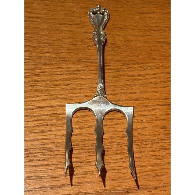 Gorgeous Solid Sterling Silver Antique Toast Fork Hallmarked 1895 No Monogram For Sale In Baltimore - Image 6 of 12